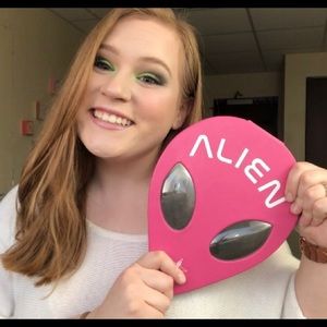 Meet your Posher, Hanne